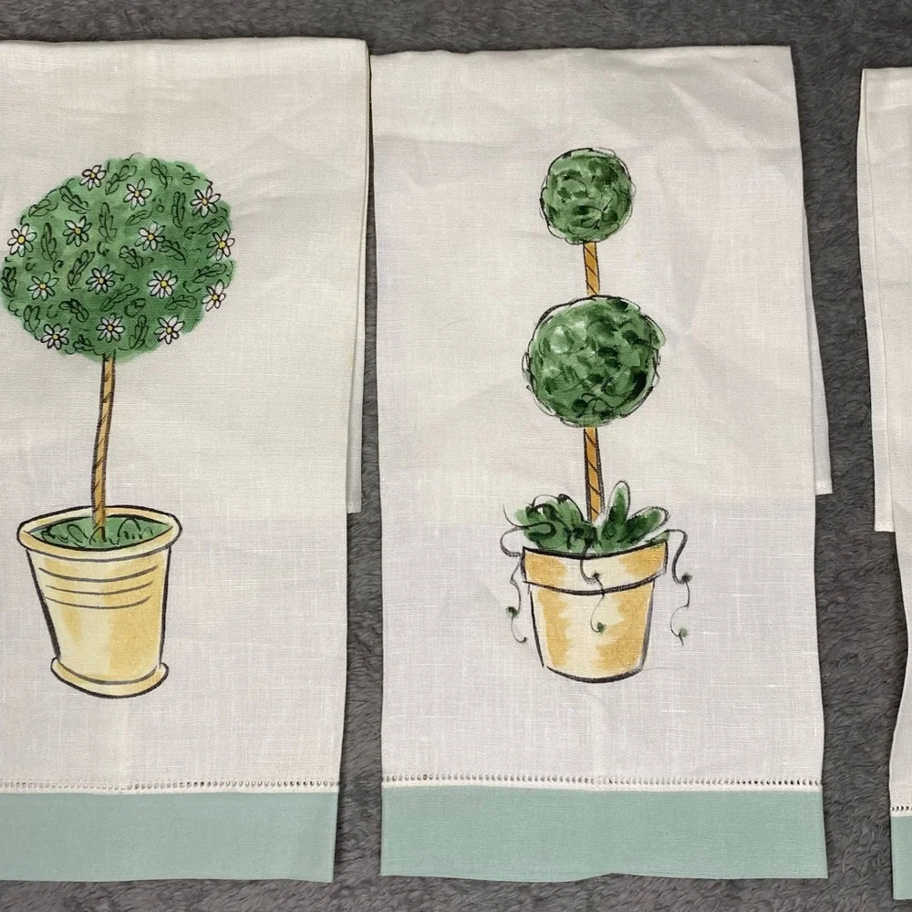 Vintage LIZ WAIN Hand Towels 100% Linen Floral Hand Painted Hemstitch Lot of 3